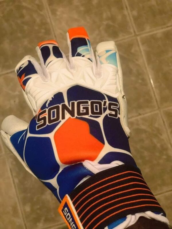 Goalkeeper glove customized - Image 3